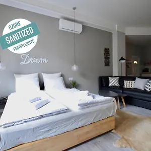 https://creative-apartment-great-market-hall.inbudapesthotels.com